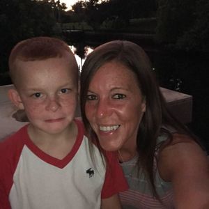 Meet your Posher, Carrie